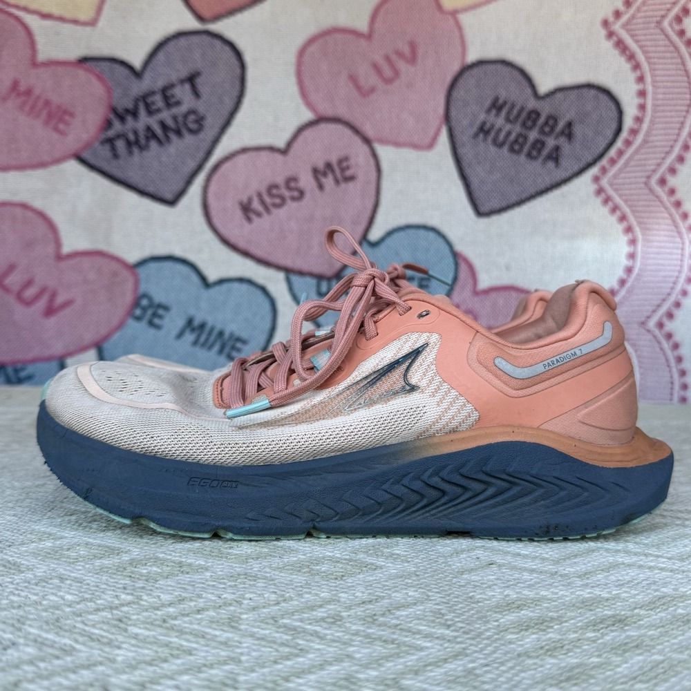 Altra Coral Pink and Navy Women's Athletic Running Shoe